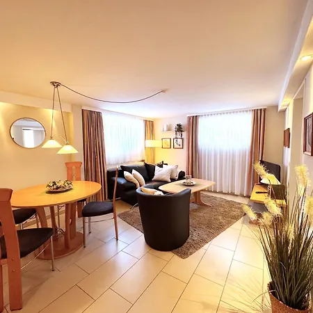 Objekt-nr 281 - Ort - Roggenbukstrasse * Lübeck